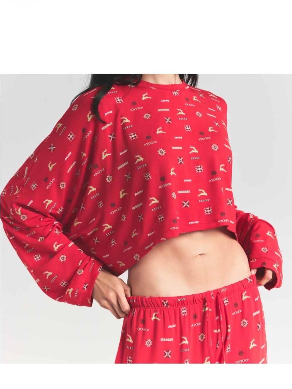 Skims Cropped Long Sleeve Crewneck Red Pajama Shirt Cranberry Vintage Deer Sz M